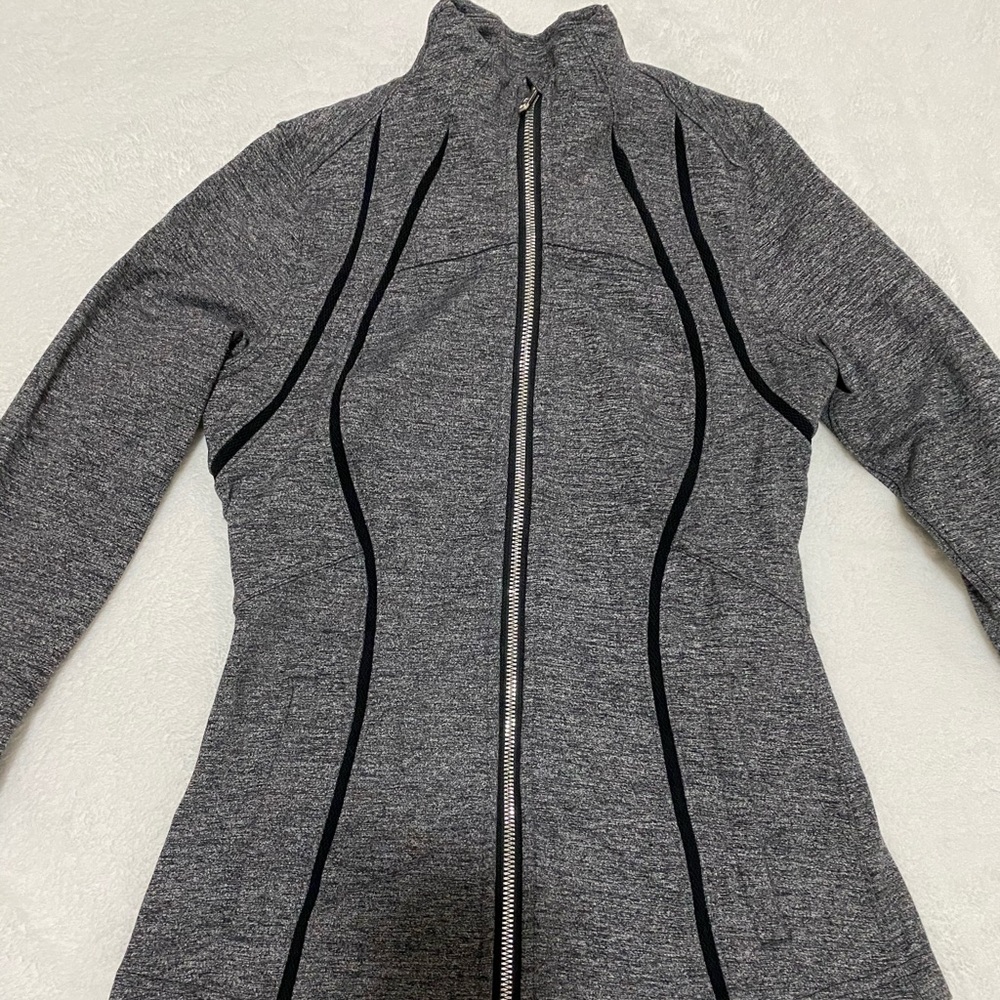 Lululemon Define Jacket size 6